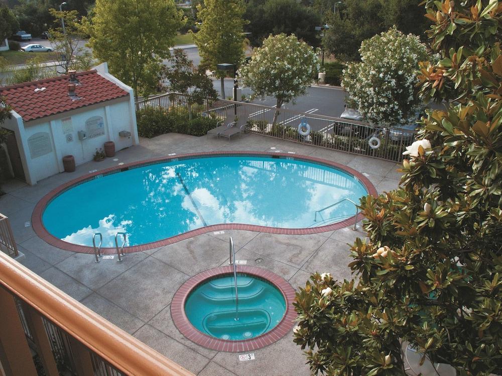 La Quinta By Wyndham Thousand Oaks-Newbury Park מראה חיצוני תמונה